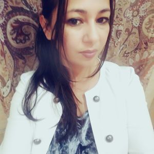 Meet your Posher, Elsy